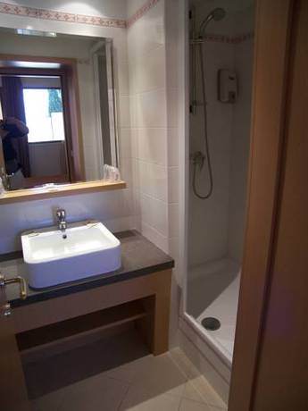 Imagen de la habitación del Hotel Sure Hotel by Best Western Mougins Belvedere. Foto 16