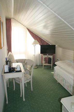 Imagen de la habitación del Hotel Sure Hotel by Best Western Rhoen Garden. Foto 7