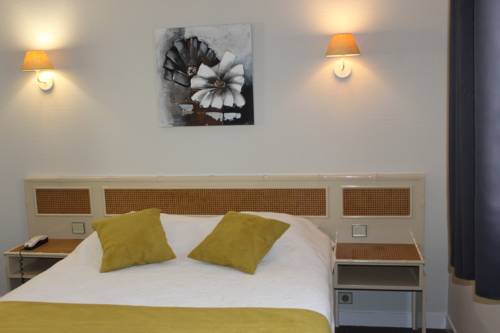 Imagen de la habitación del Hotel Sure Hotel by Best Western Saintes. Foto 9