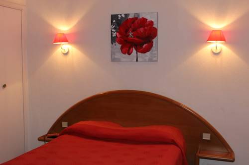 Imagen de la habitación del Hotel Sure Hotel by Best Western Saintes. Foto 13