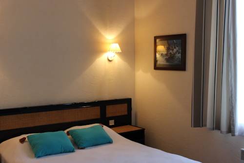 Imagen de la habitación del Hotel Sure Hotel by Best Western Saintes. Foto 14