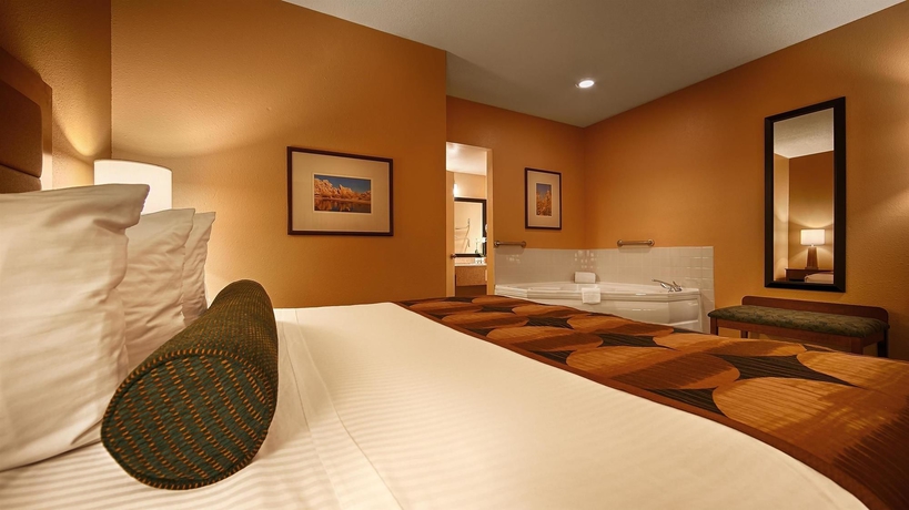Imagen de la habitación del Hotel Sure Stay Plus By Best Western Twentynine Palms Joshua Tree. Foto 11