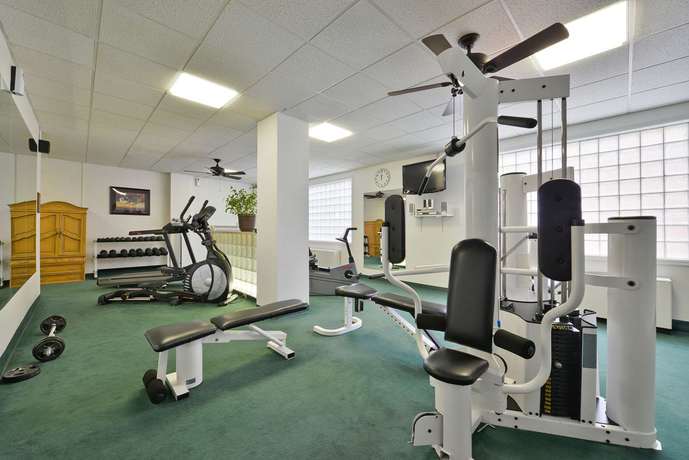 Imagen de los interiores del Hotel SureStay Collection by Best Western Genetti. Foto 8