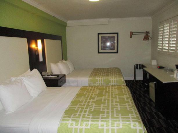 Imagen de la habitación del Hotel SureStay Hotel by Best Western Beverly Hills West. Foto 8