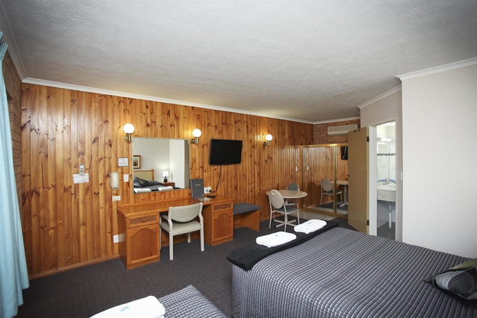 Imagen de la habitación del Hotel SureStay Hotel by Best Western Blue Diamond Motor Inn. Foto 3