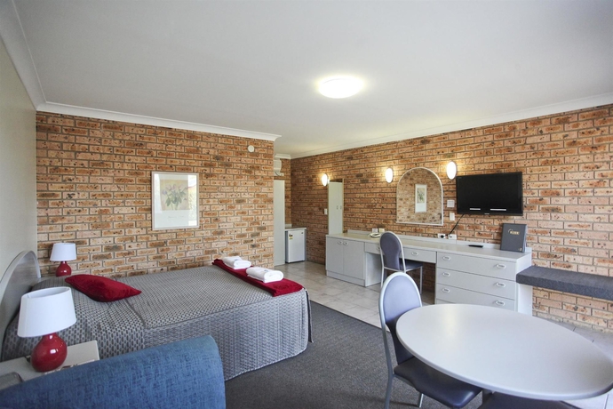 Imagen de la habitación del Hotel SureStay Hotel by Best Western Blue Diamond Motor Inn. Foto 9