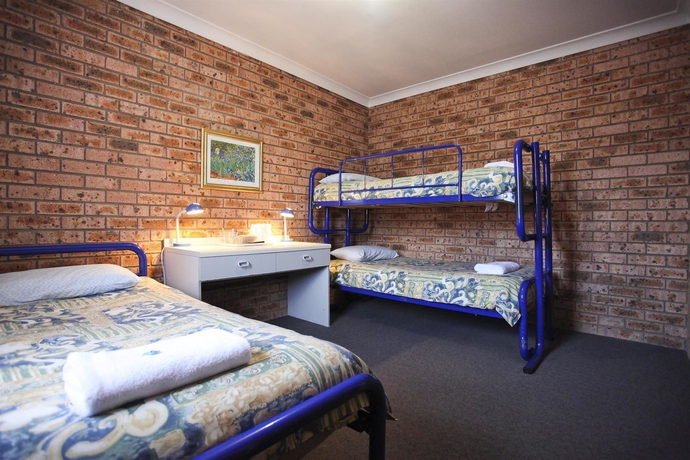 Imagen de la habitación del Hotel SureStay Hotel by Best Western Blue Diamond Motor Inn. Foto 15