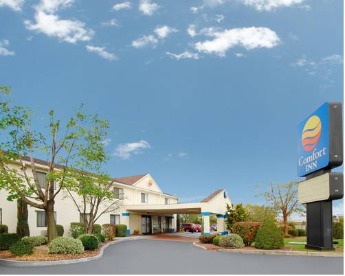 Imagen de la habitación del Hotel SureStay Plus By Best Western Reading North. Foto 2