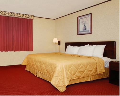 Imagen de la habitación del Hotel SureStay Plus By Best Western Reading North. Foto 4