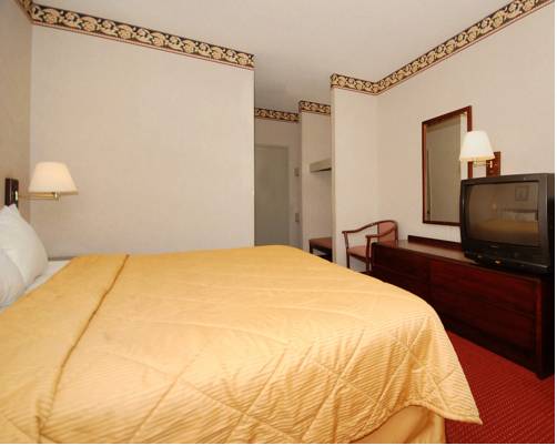 Imagen de la habitación del Hotel SureStay Plus By Best Western Reading North. Foto 5