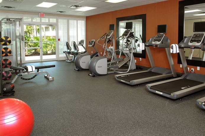 Imagen de los interiores del Hotel SureStay Plus Hotel by Best Western Clearwater Central. Foto 12