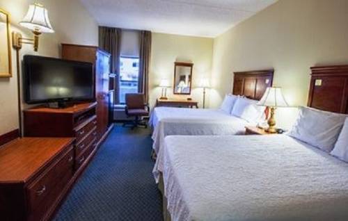 Imagen de la habitación del Hotel SureStay Plus Hotel by Best Western Norman. Foto 9