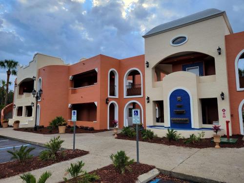 Imagen general del Hotel SureStay Plus Hotel by Best Western The Villages. Foto 3