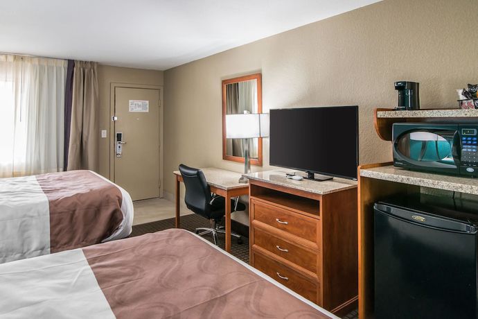 Imagen de la habitación del Hotel SureStay Plus by Best Western Alamogordo White Sands. Foto 9