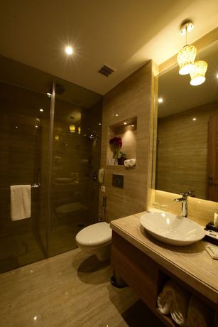 Imagen de la habitación del Hotel SureStay Plus by Best Western Amritsar. Foto 10