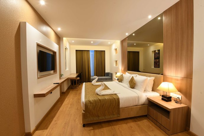 Imagen de la habitación del Hotel SureStay Plus by Best Western Amritsar. Foto 16