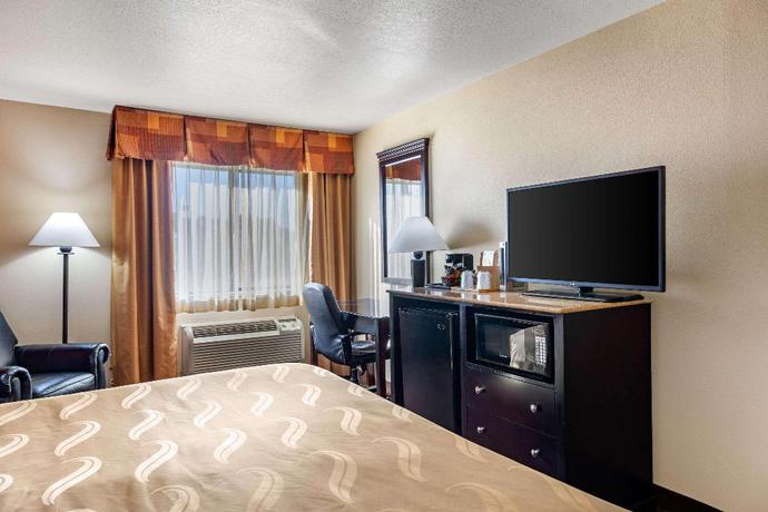 Imagen de la habitación del Hotel SureStay Plus by Best Western Silver City. Foto 10