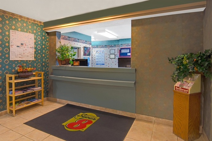 Imagen de los interiores del Hotel SureStay by Best Western Albuquerque East I-40. Foto 15