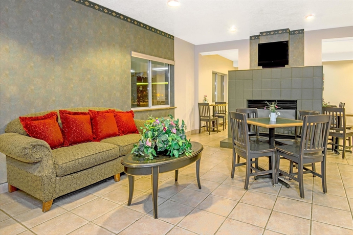 Imagen del bar/restaurante del Hotel SureStay by Best Western Albuquerque East I-40. Foto 5