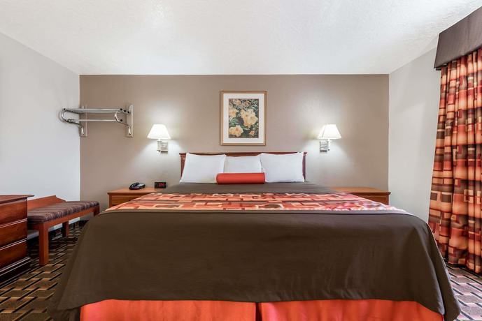 Imagen de la habitación del Hotel SureStay by Best Western Duncan. Foto 10