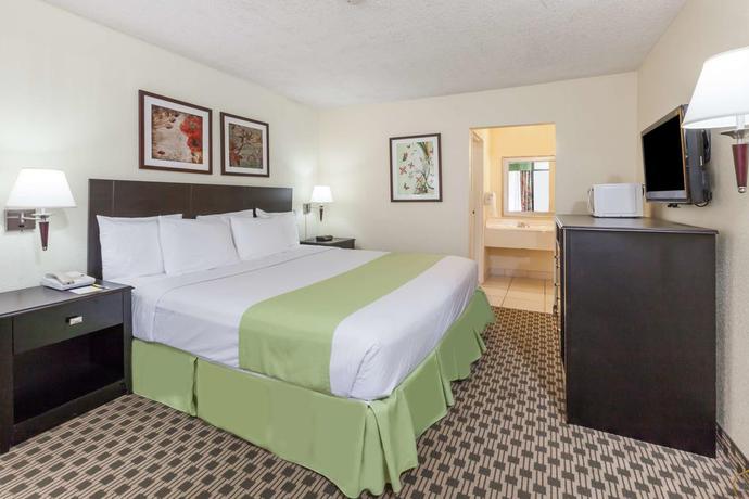 Imagen de la habitación del Hotel SureStay by Best Western Irving Grapevine DFW North. Foto 4