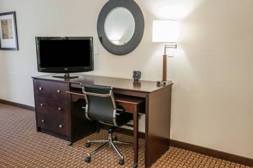 Imagen de la habitación del Hotel SureStay by Best Western Marion. Foto 10