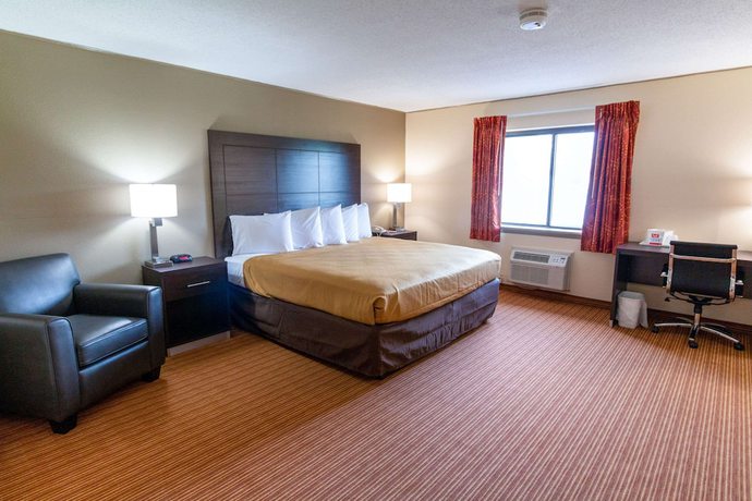 Imagen de la habitación del Hotel SureStay by Best Western Massena. Foto 4