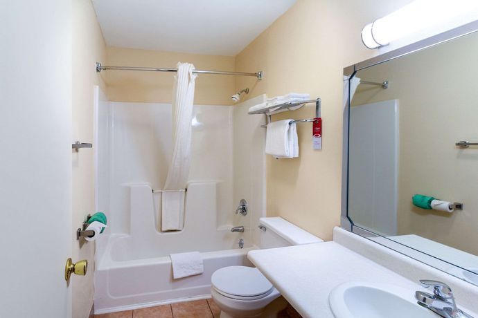 Imagen de la habitación del Hotel SureStay by Best Western Massena. Foto 19