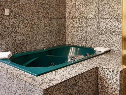 Imagen general del Hotel SureStay by Best Western Monroe. Foto 7