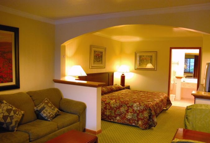 Imagen de la habitación del Hotel SureStay by Best Western Morgan Hill. Foto 11