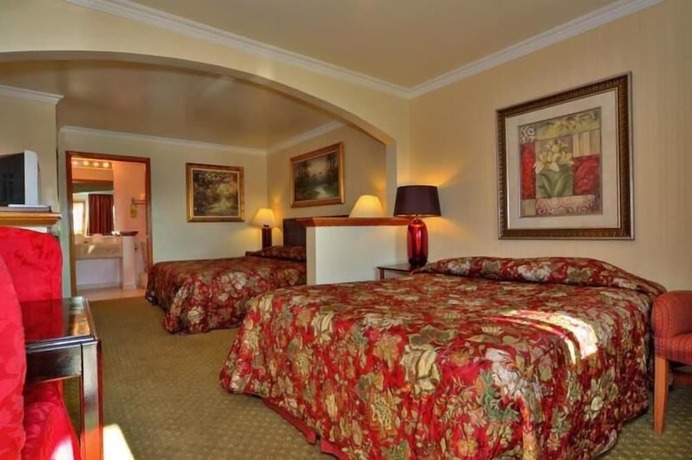 Imagen de la habitación del Hotel SureStay by Best Western Morgan Hill. Foto 14