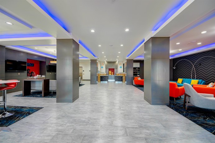 Imagen de los interiores del Hotel SureStay by Best Western Muskogee. Foto 15
