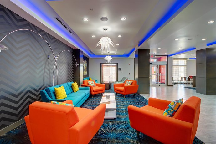 Imagen de los interiores del Hotel SureStay by Best Western Muskogee. Foto 17