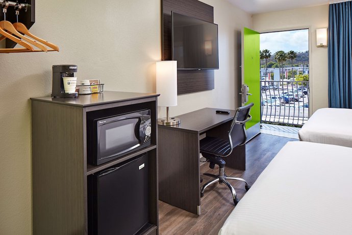 Imagen de la habitación del Hotel SureStay by Best Western San Diego Pacific Beach. Foto 5