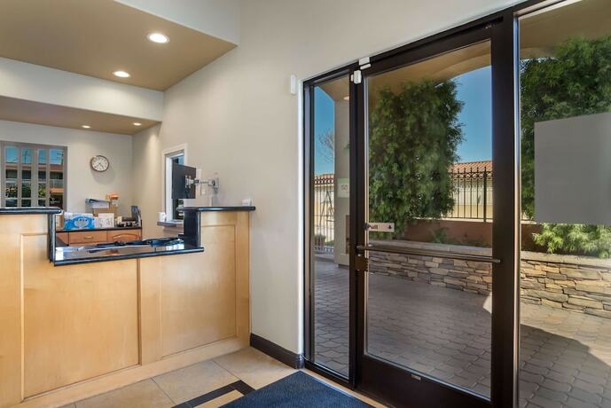 Imagen general del Hotel SureStay by Best Western San Rafael. Foto 4