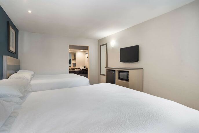 Imagen de la habitación del Hotel SureStay by Best Western San Rafael. Foto 13