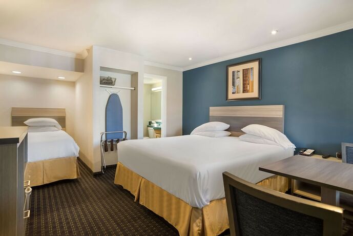 Imagen de la habitación del Hotel SureStay by Best Western San Rafael. Foto 15