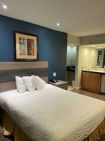 Imagen de la habitación del Hotel SureStay by Best Western San Rafael. Foto 16