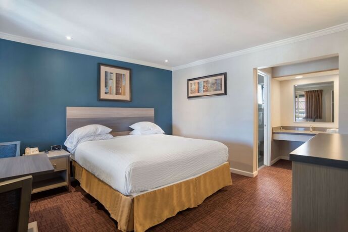 Imagen general del Hotel SureStay by Best Western San Rafael. Foto 9