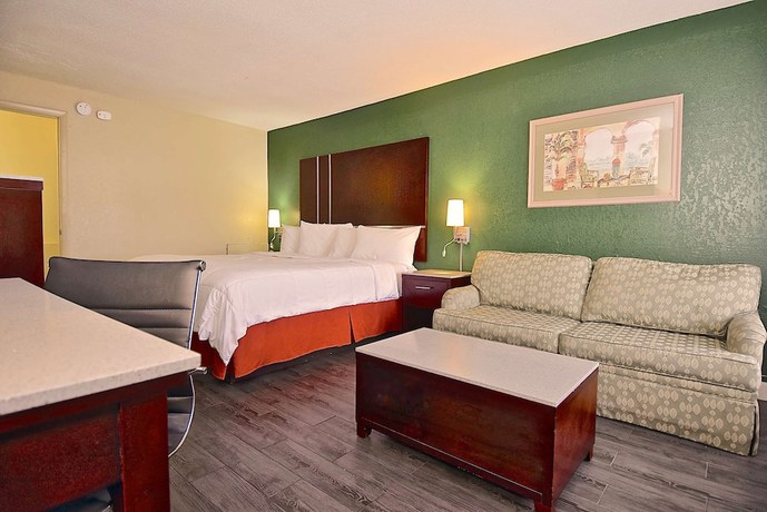 Imagen de la habitación del Hotel SureStay by Best Western Sarasota Lido Beach. Foto 6