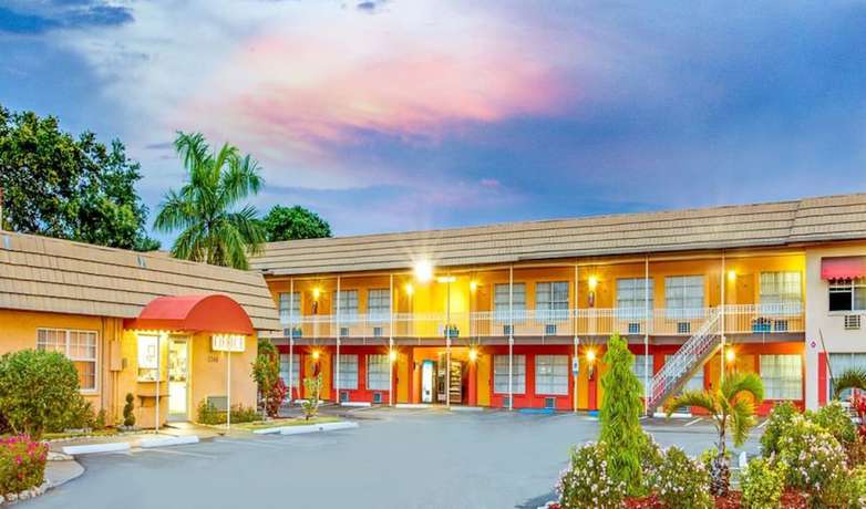 Imagen general del Hotel SureStay by Best Western Sarasota Lido Beach. Foto 1