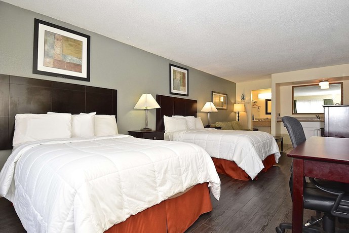 Imagen de la habitación del Hotel SureStay by Best Western Sarasota Lido Beach. Foto 11