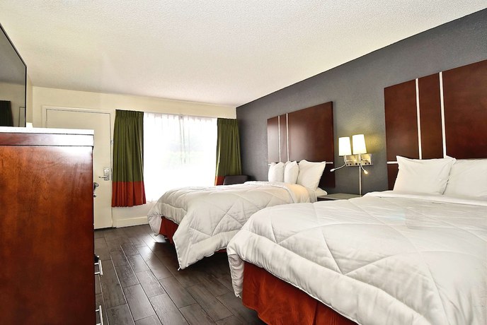 Imagen de la habitación del Hotel SureStay by Best Western Sarasota Lido Beach. Foto 16