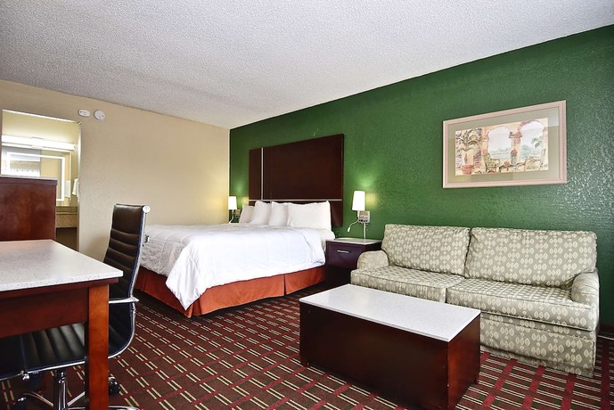 Imagen de la habitación del Hotel SureStay by Best Western Sarasota Lido Beach. Foto 18