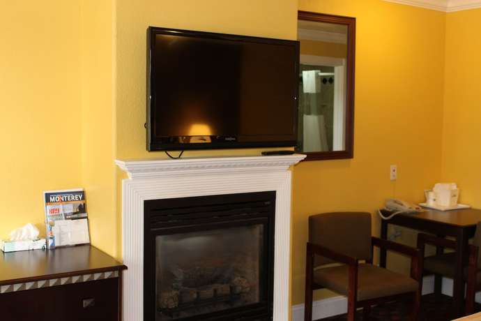 Imagen de la habitación del Hotel SureStay by Best Western Seaside Monterey. Foto 3