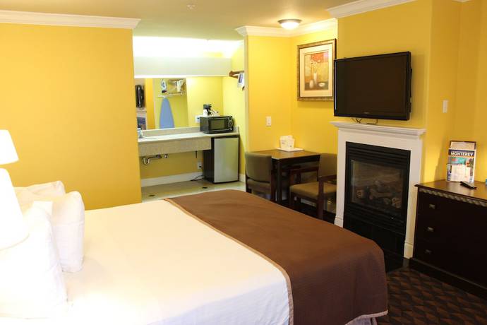 Imagen de la habitación del Hotel SureStay by Best Western Seaside Monterey. Foto 6