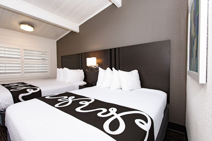 Imagen de la habitación del Hotel SureStay by Best Western Seaside Monterey. Foto 15