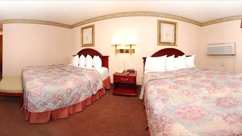Imagen de la habitación del Hotel SureStay by Best Western Sunnyvale Silicon Valley. Foto 8
