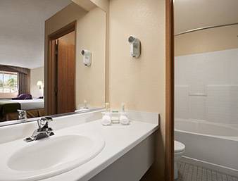 Imagen de la habitación del Hotel SureStay by Best Western Ukiah. Foto 5