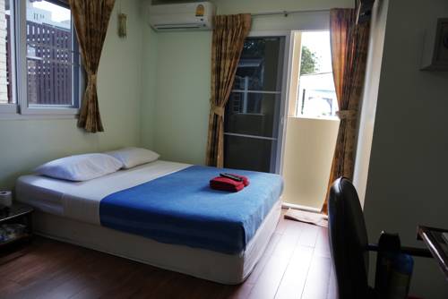 Imagen de la habitación del Hotel Sureena. Foto 6